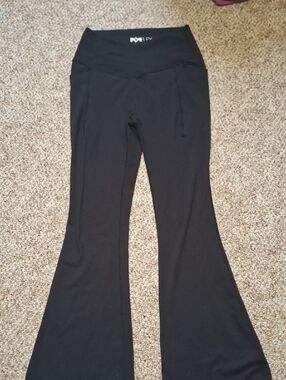 Popflex Crisscross Hourglass Flared Legging